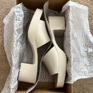 Steve Madden Harlin Sandals - Bone Color